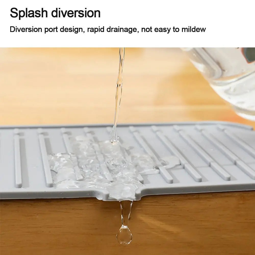 The Jixvi™ Sink Splash Guard (Self-Draining Mat)